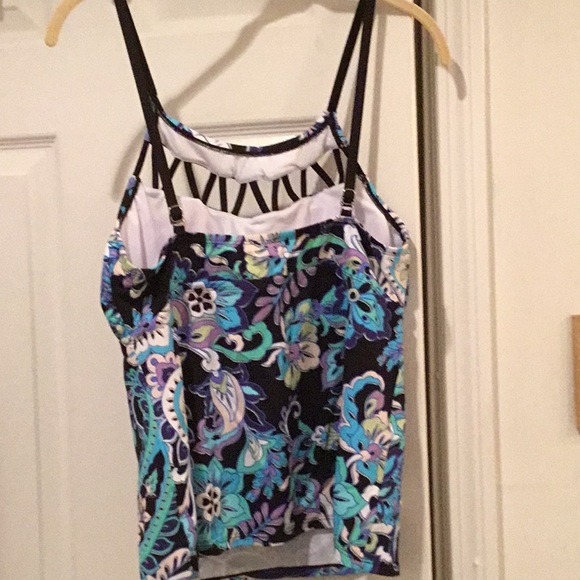 24 & Ocean two piece bathing suit with adjustable straps - Picture 2 of 5